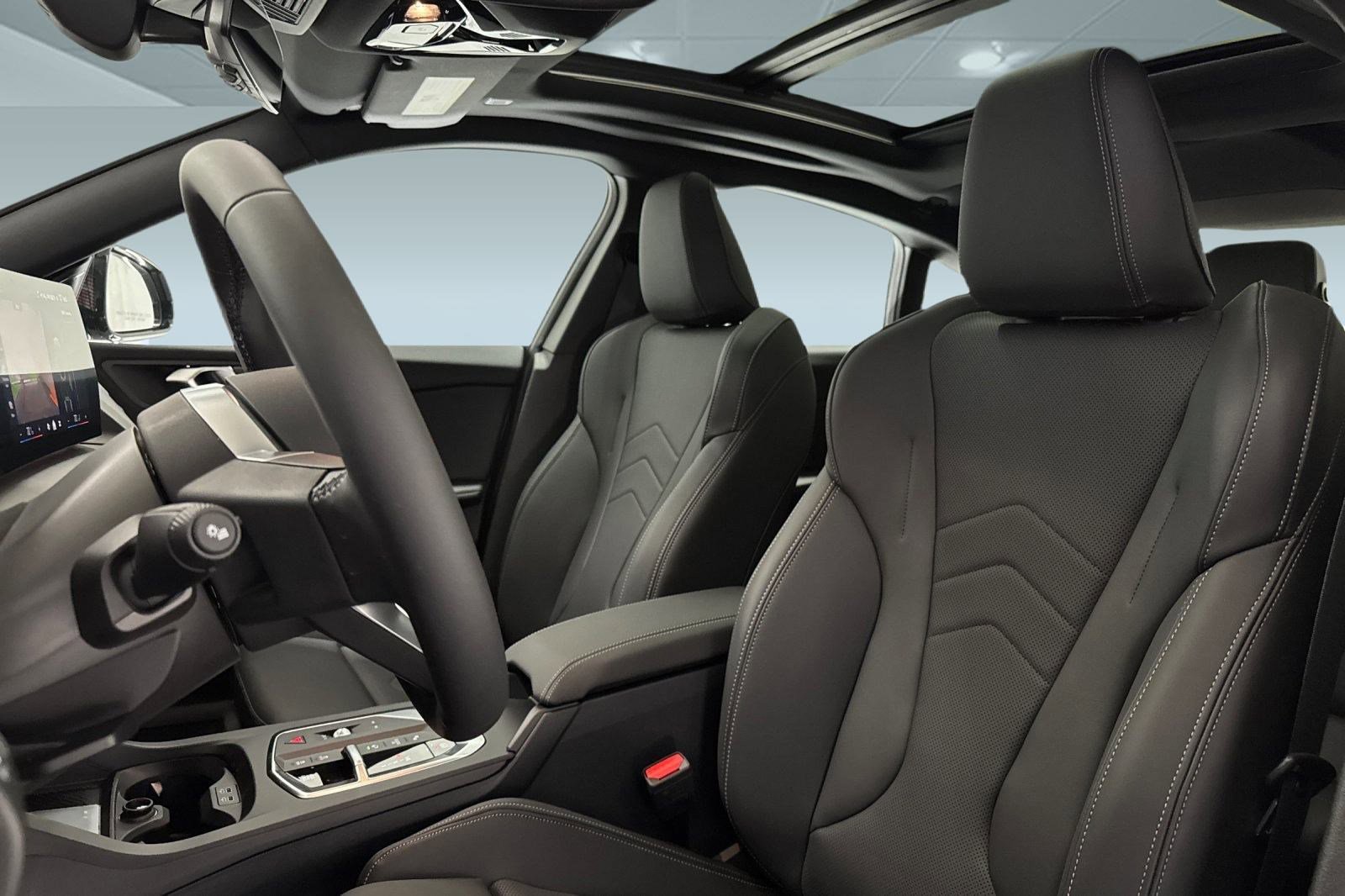 2026 BMW 228i photo 4