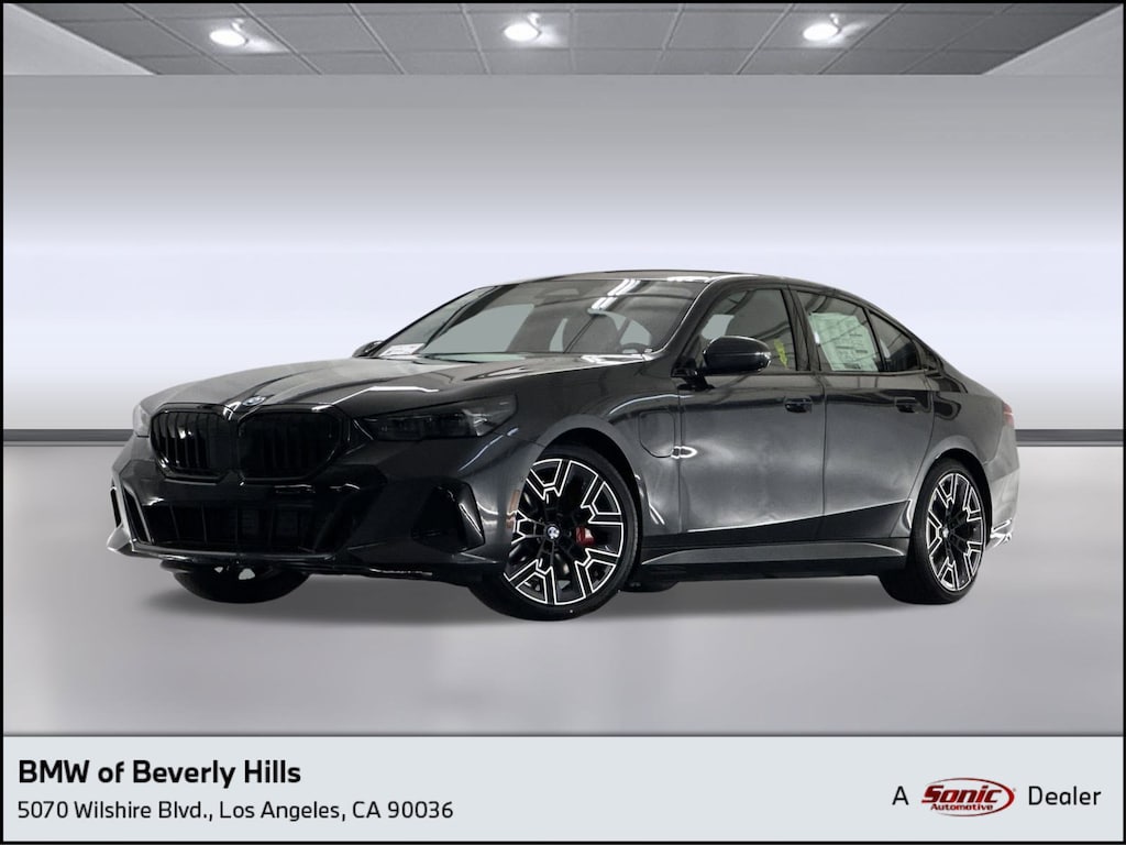 New 2026 BMW 550e xDrive Sedan