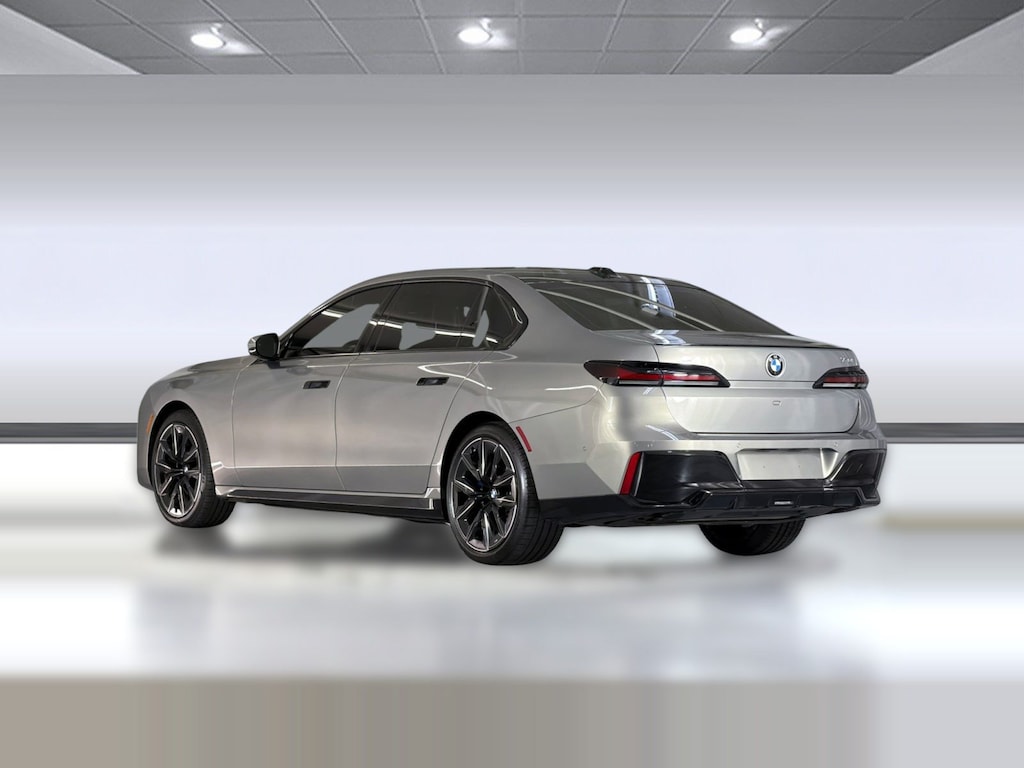 Used 2023 BMW 740i Sedan