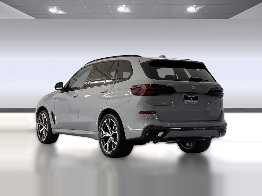 New 2026 BMW X5 sDrive40i SUV