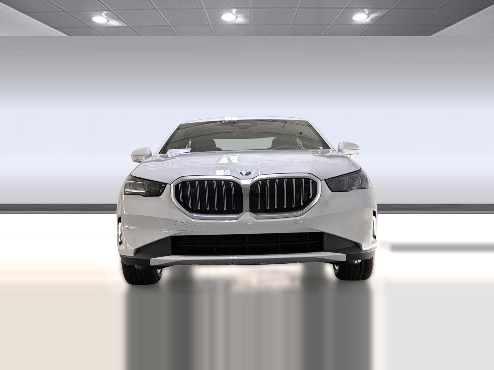 2026 BMW 530i photo 4