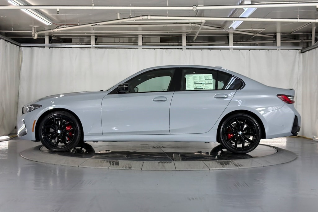 New 2026 BMW 330i Sedan