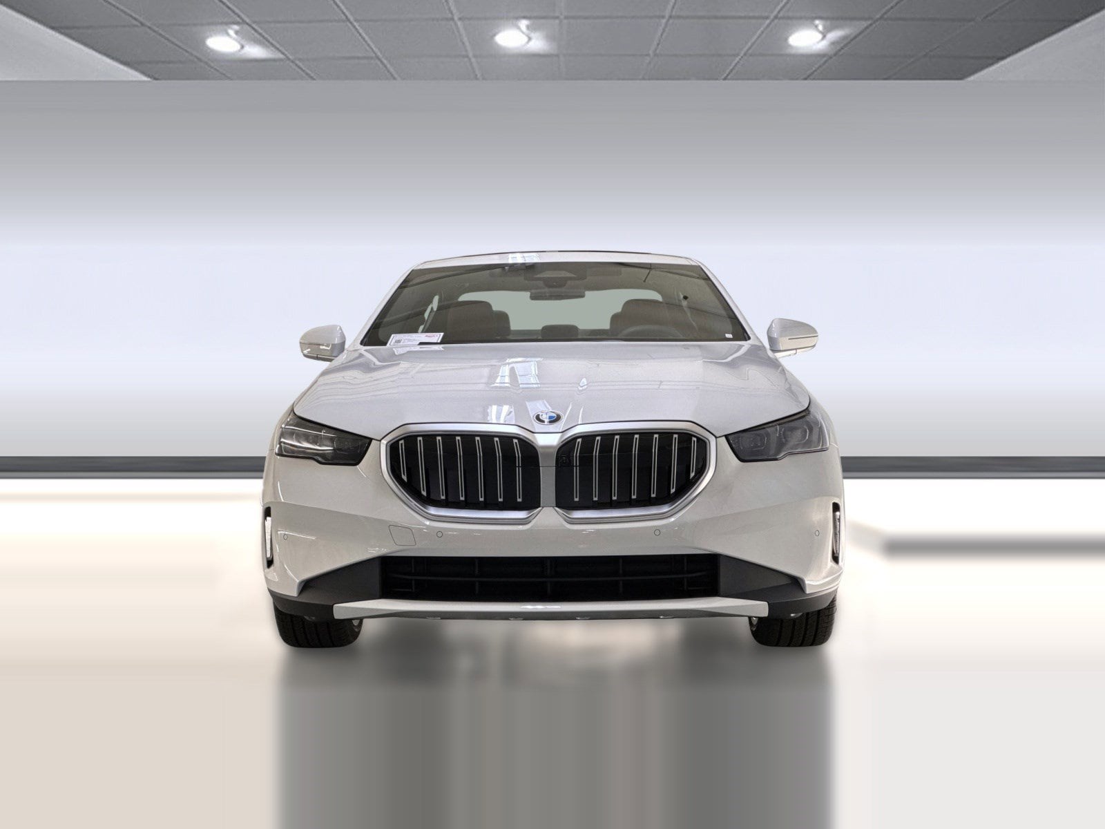 2026 BMW 530i photo 4