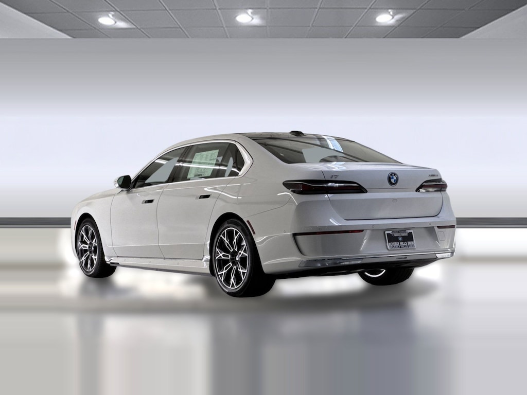 Used 2026 BMW i7 xDrive60 Sedan