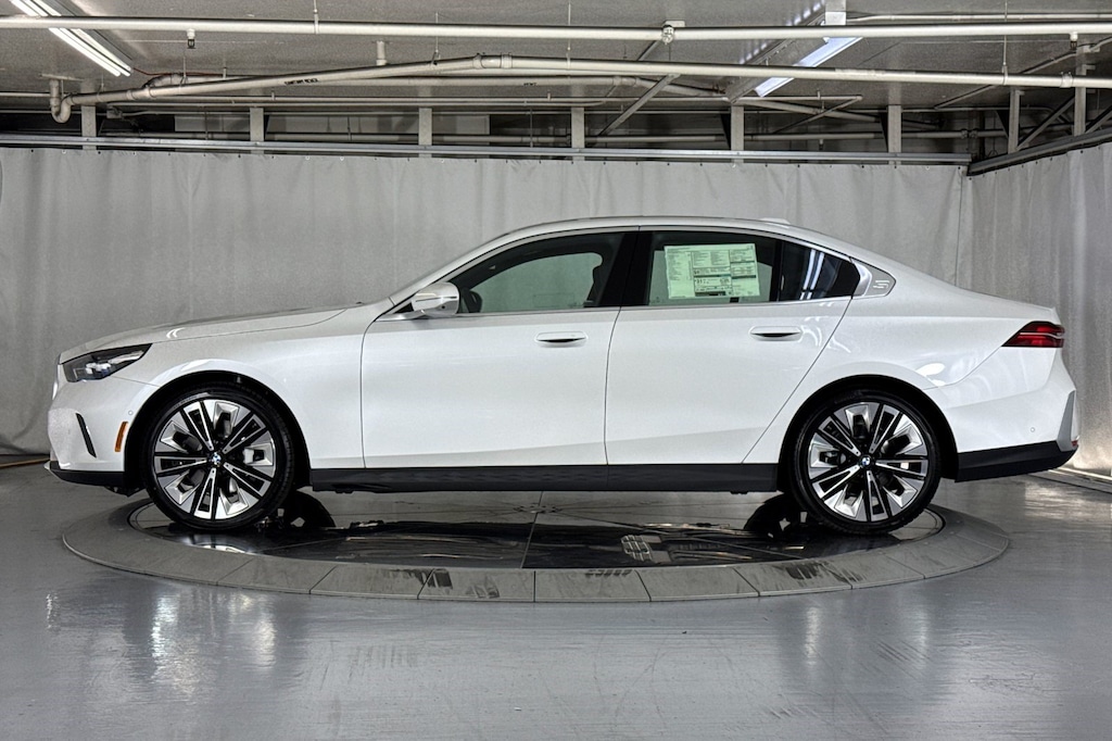 New 2027 BMW 530i Sedan
