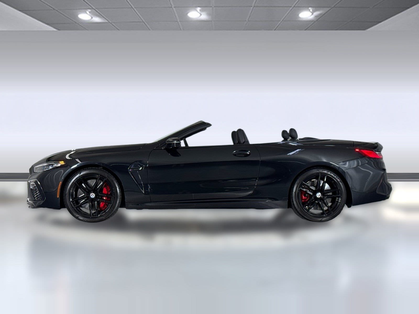 2023 BMW M8 Convertible