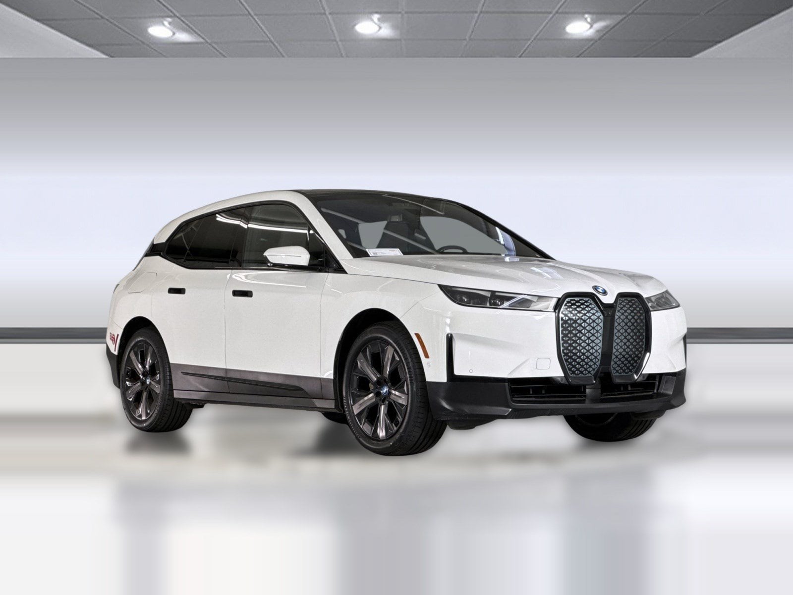 IX SUV