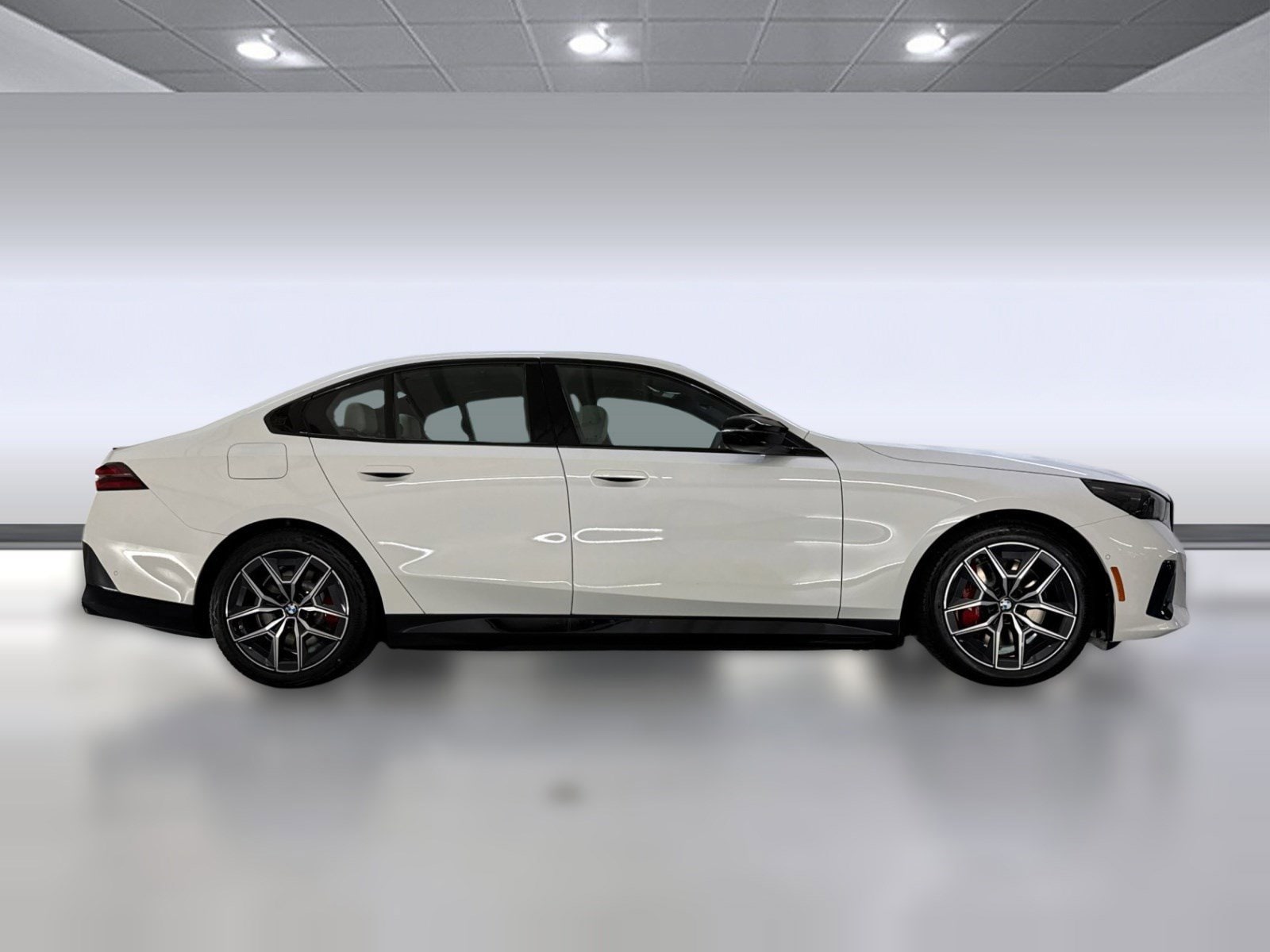 2025 BMW i5 M60 photo 6