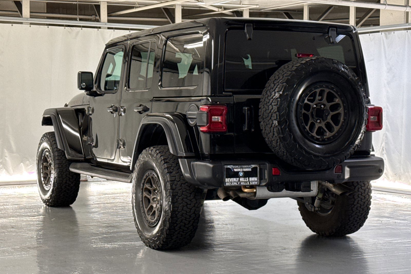 2023 Jeep Wrangler Rubicon 392 photo 2
