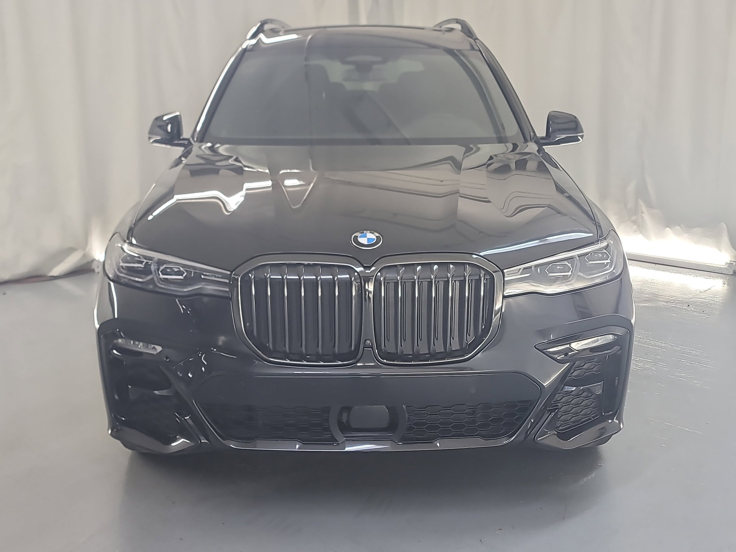 Certified 2022 BMW X7 40i with VIN 5UXCW2C00N9M91285 for sale in Los Angeles, CA