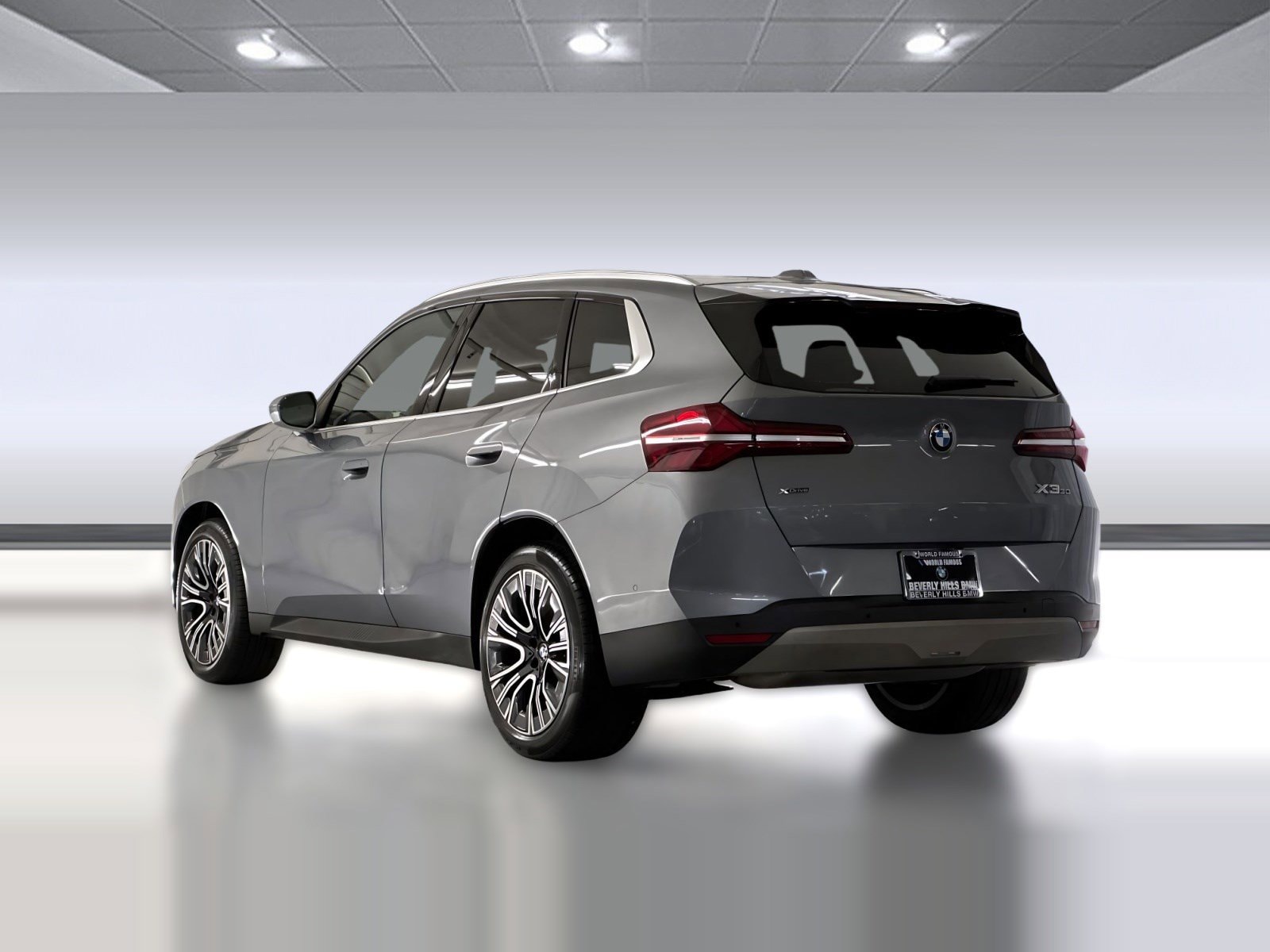 2025 BMW X3 30 xDrive photo 2