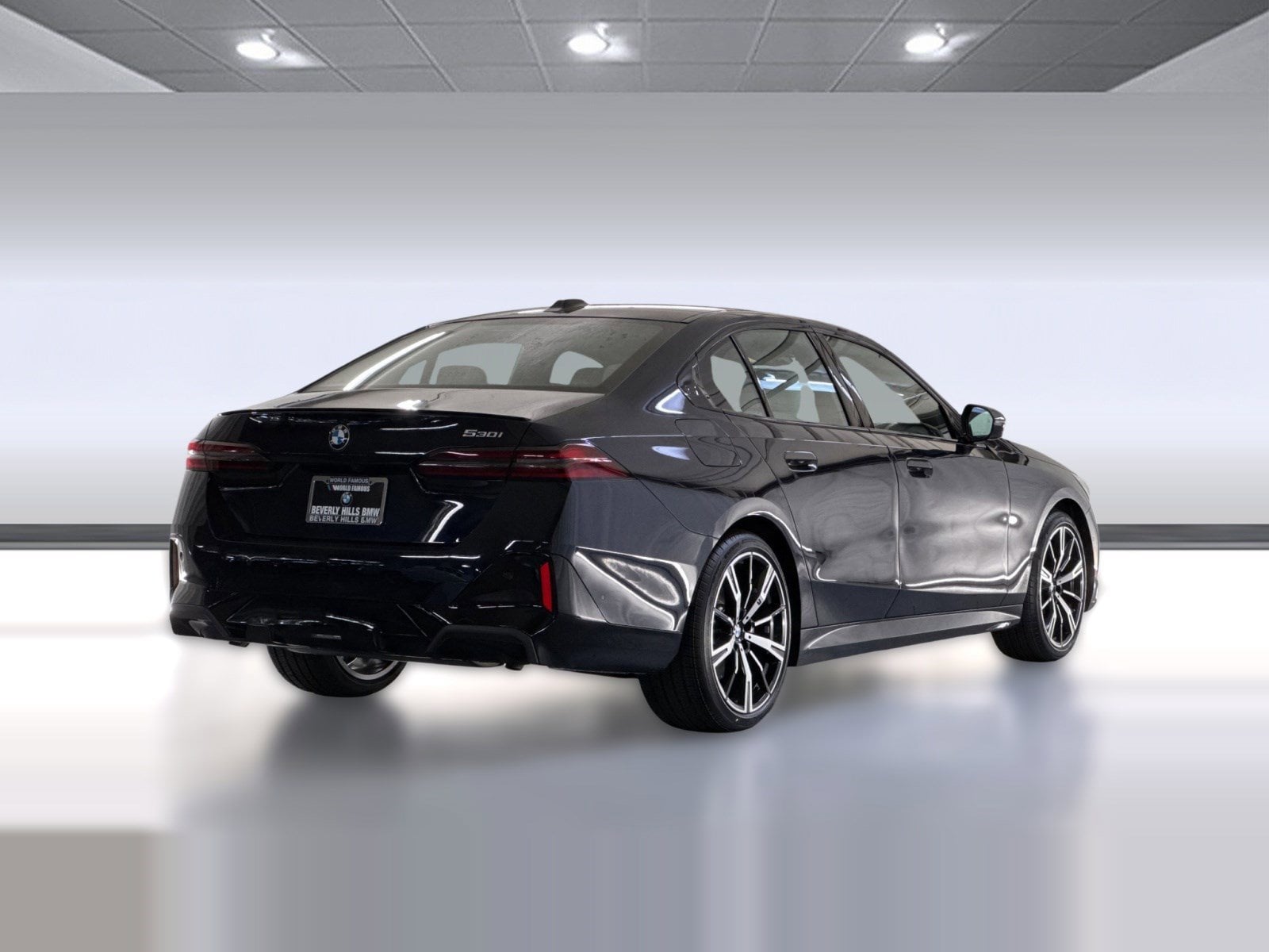 2026 BMW 530i photo 3