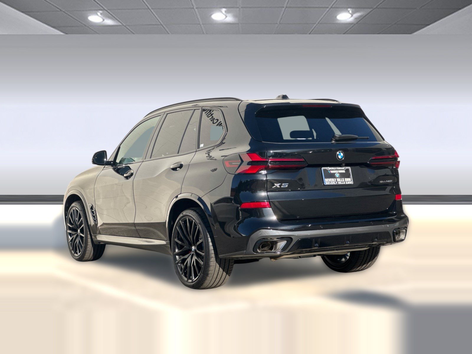 New 2026 BMW X5 sDrive40i SUV