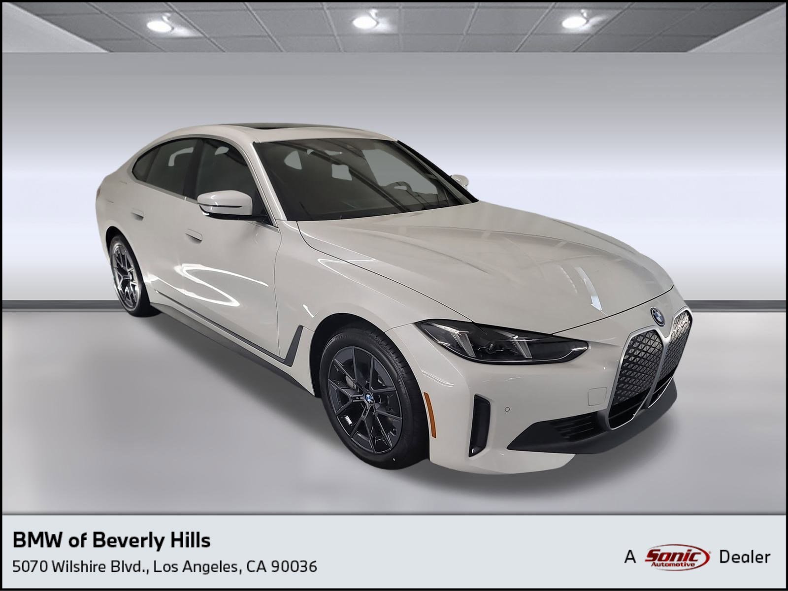 2025 BMW i4 40's photo