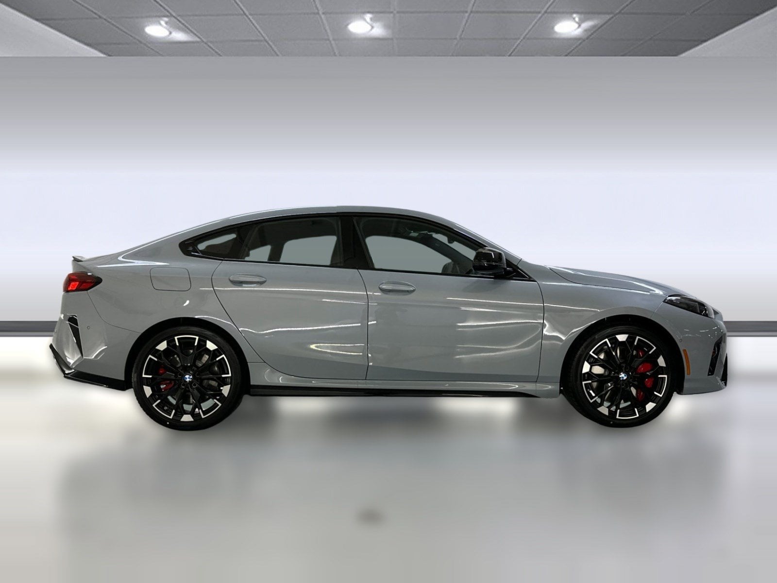 2026 BMW 2 Series M235 - Photo 8
