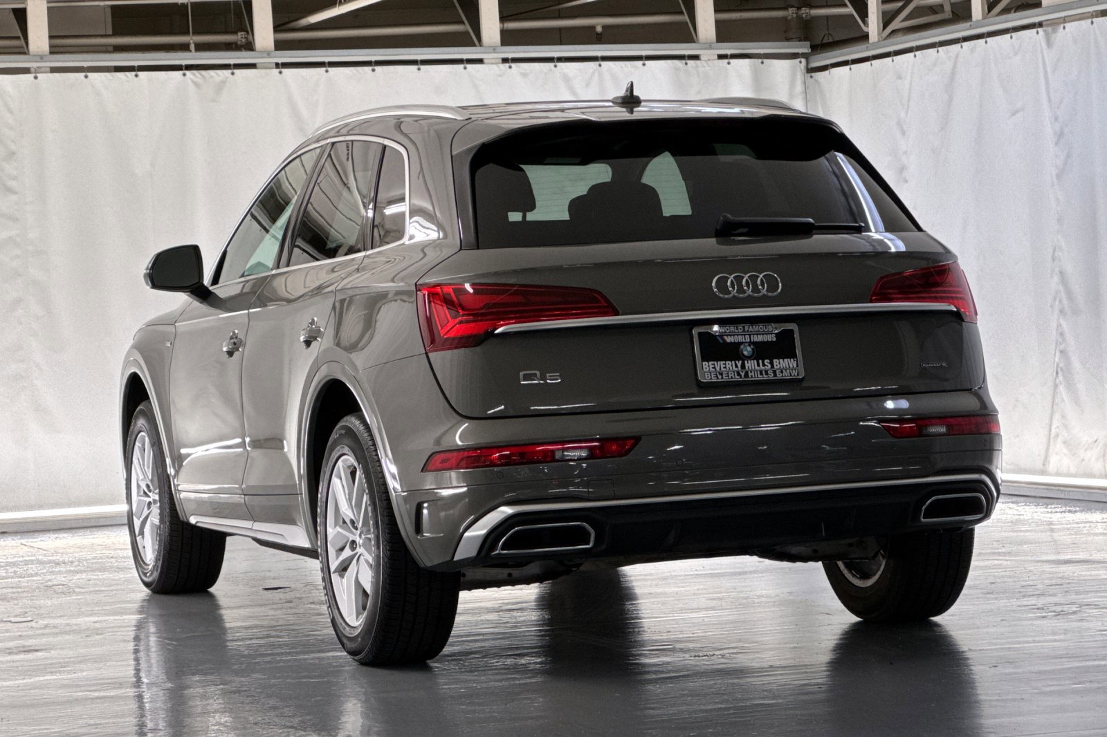 2023 Audi Q5 S line Premium photo 3
