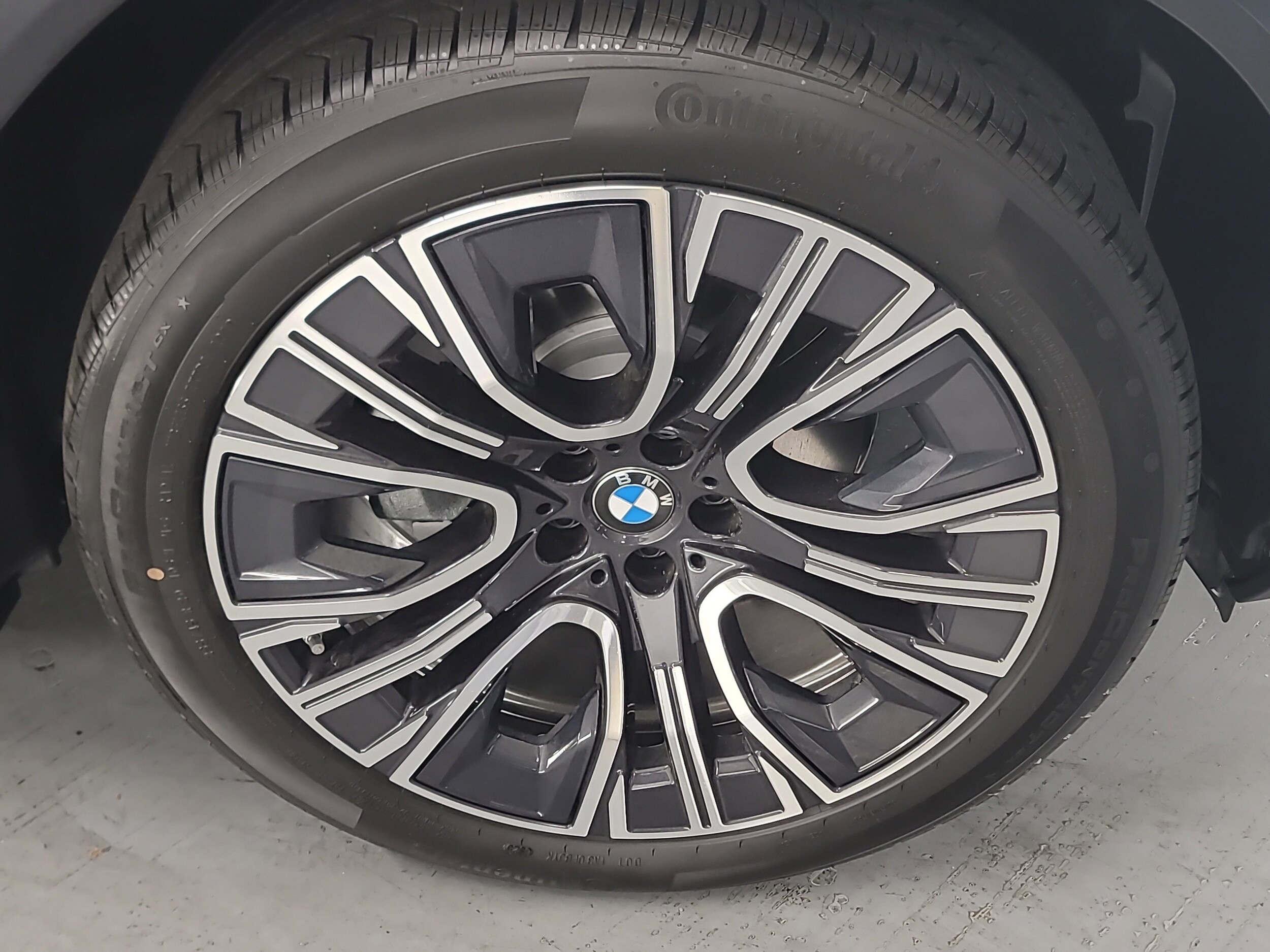 2025 Bmw X3 30x Drive photo 3