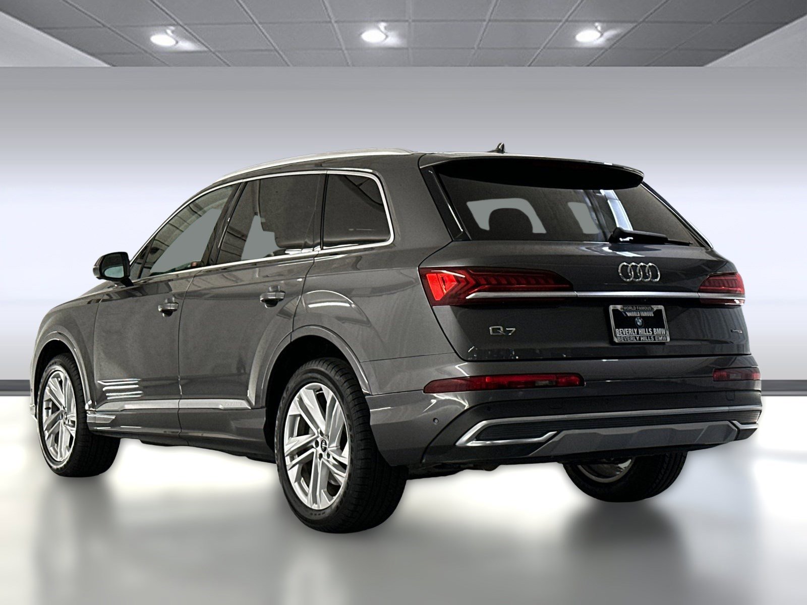 2021 Audi Q7 Premium Plus photo 3