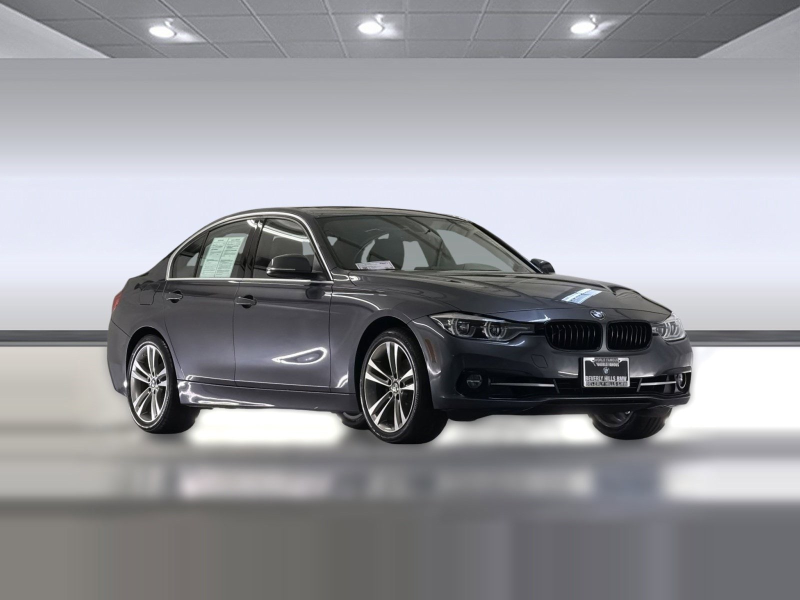 2018 BMW 330i photo 6