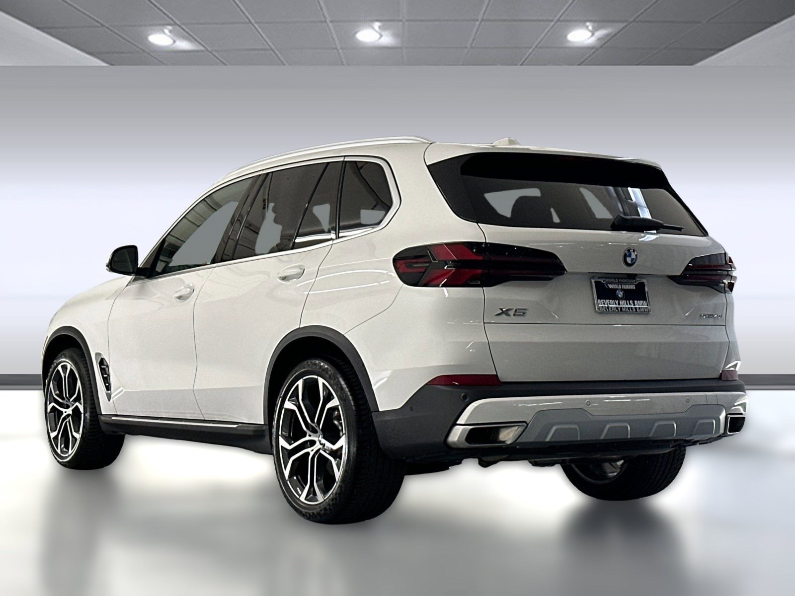 2025 Bmw X5 sDrive40i photo 3
