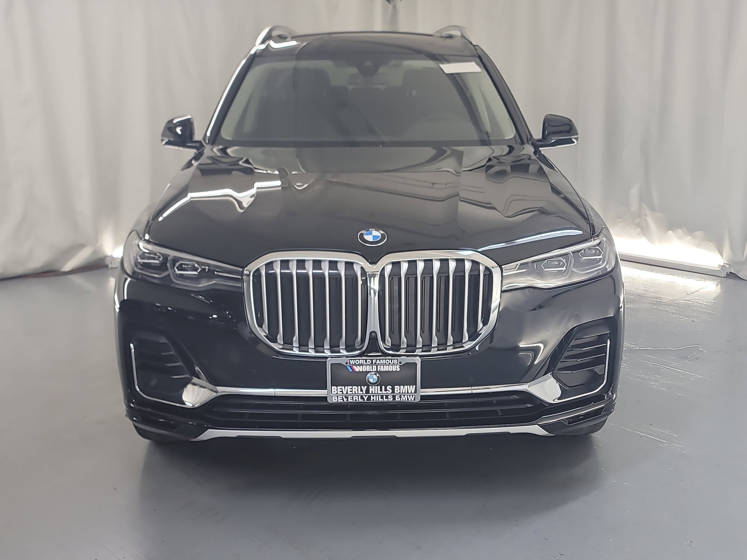 Used 2022 BMW X7 40i with VIN 5UXCW2C02N9L84514 for sale in Los Angeles, CA