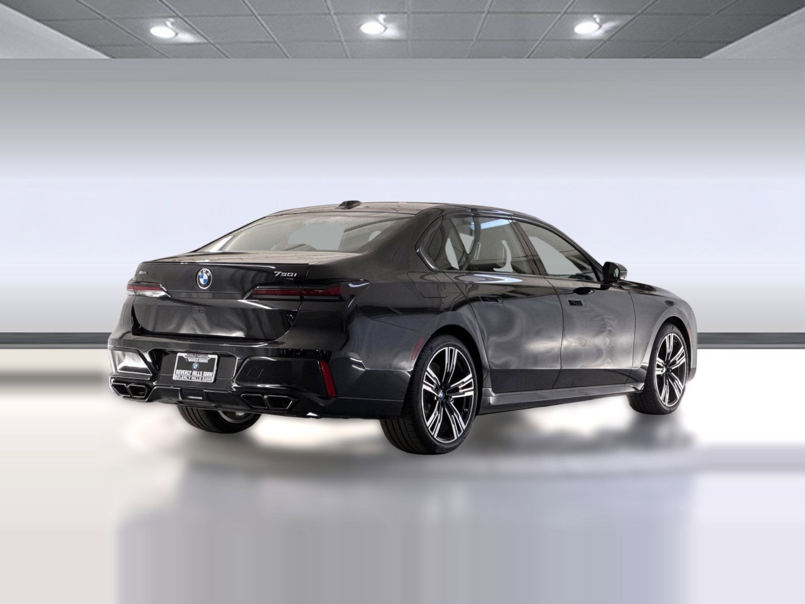 2025 BMW 7 Series 760i - Photo 9