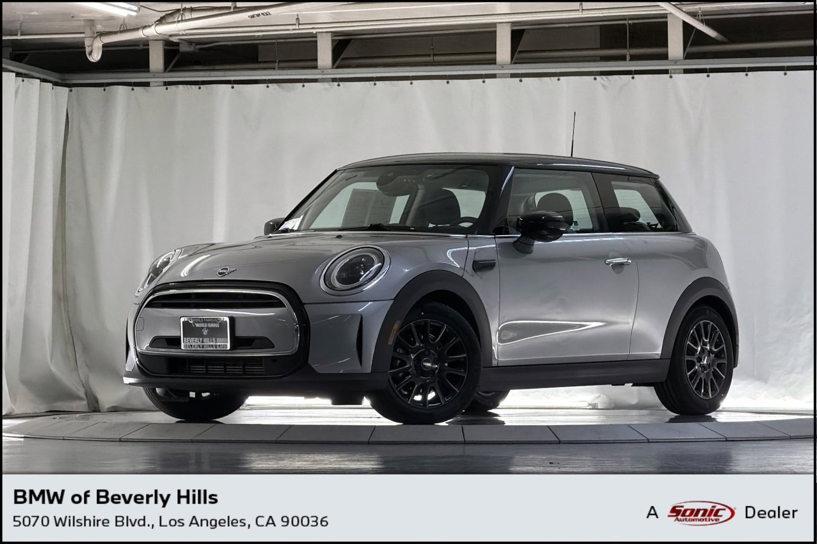 2024 MINI Hardtop Cooper's photo