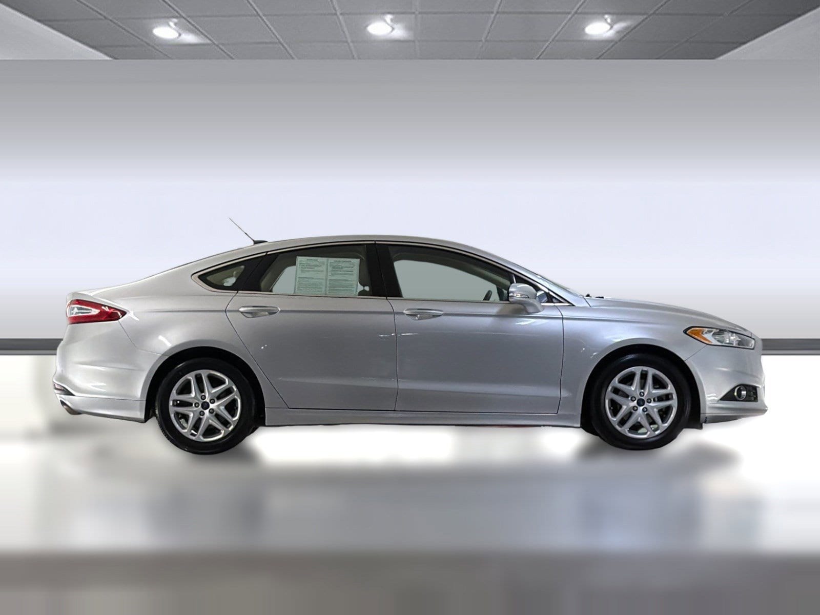 2015 Ford Fusion SE photo 6