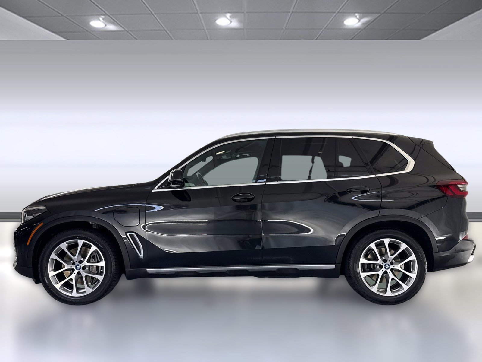 2023 Bmw X5 xDrive45e photo 2