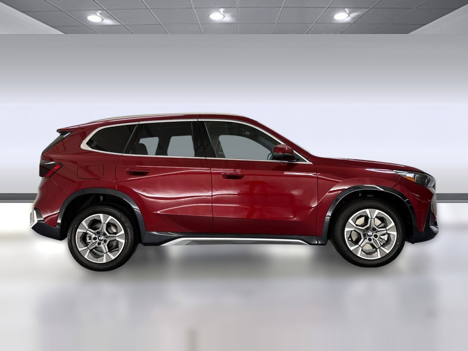 2026 BMW X1 xDrive28i photo 3