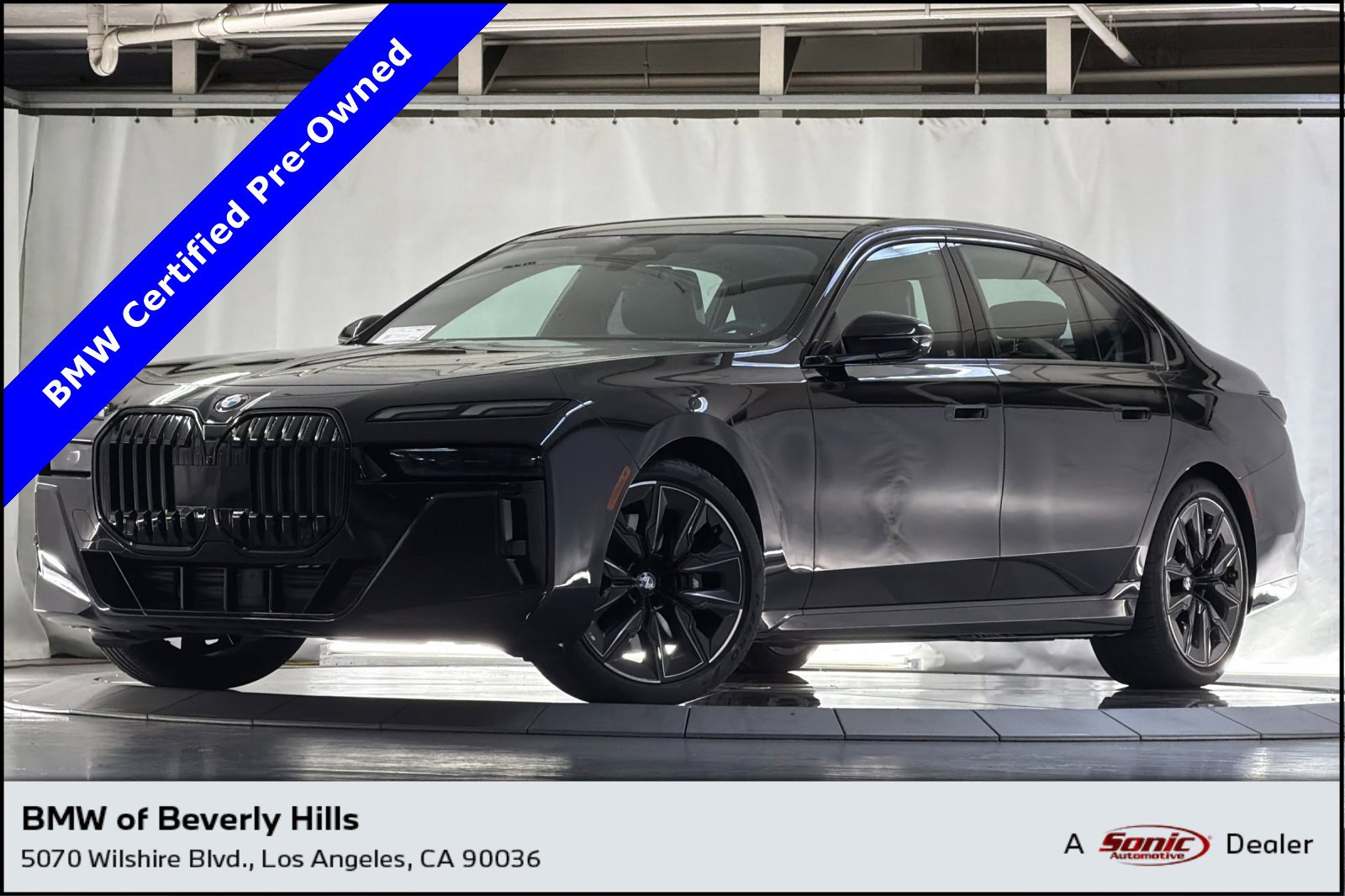 2023 BMW 7 Series 740i's photo