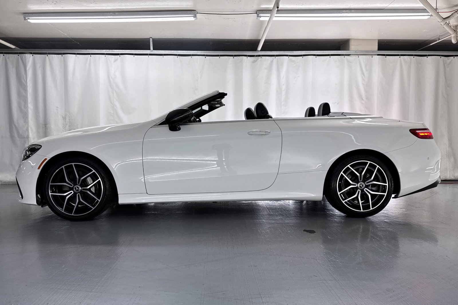 2021 Mercedes Benz E 450 Cabriolet photo 2