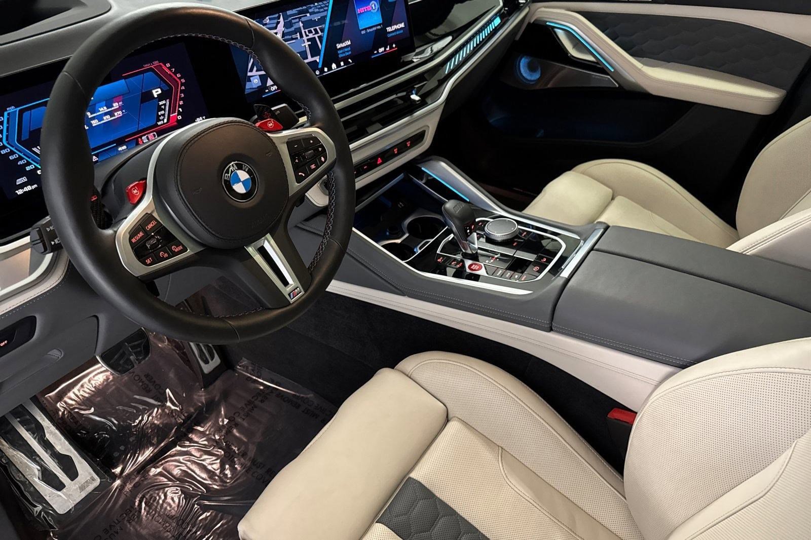 2025 Bmw X6 M photo 3