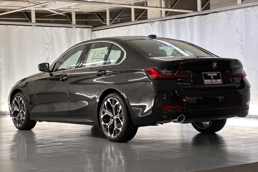 New 2026 BMW 330i Sedan