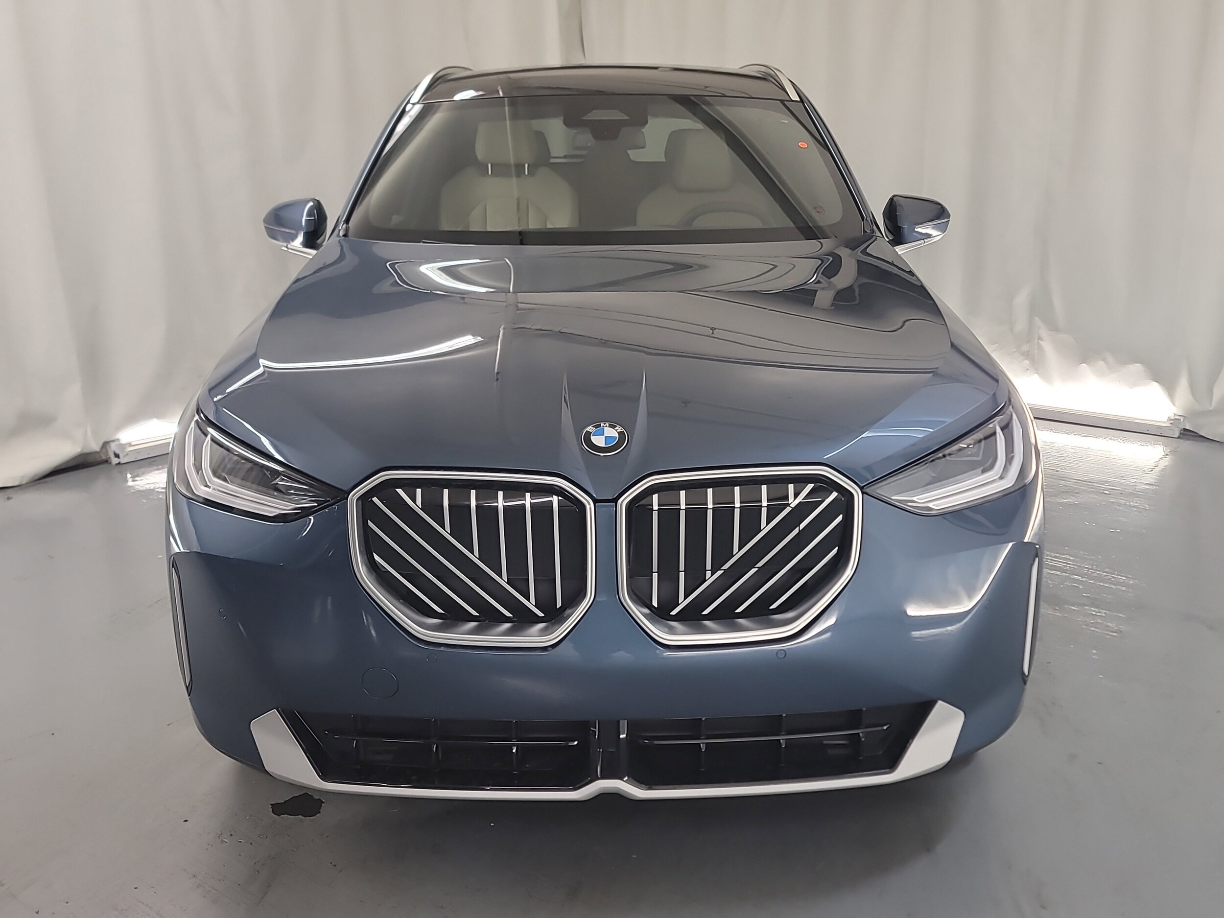 2025 Bmw X3 30x Drive photo 2