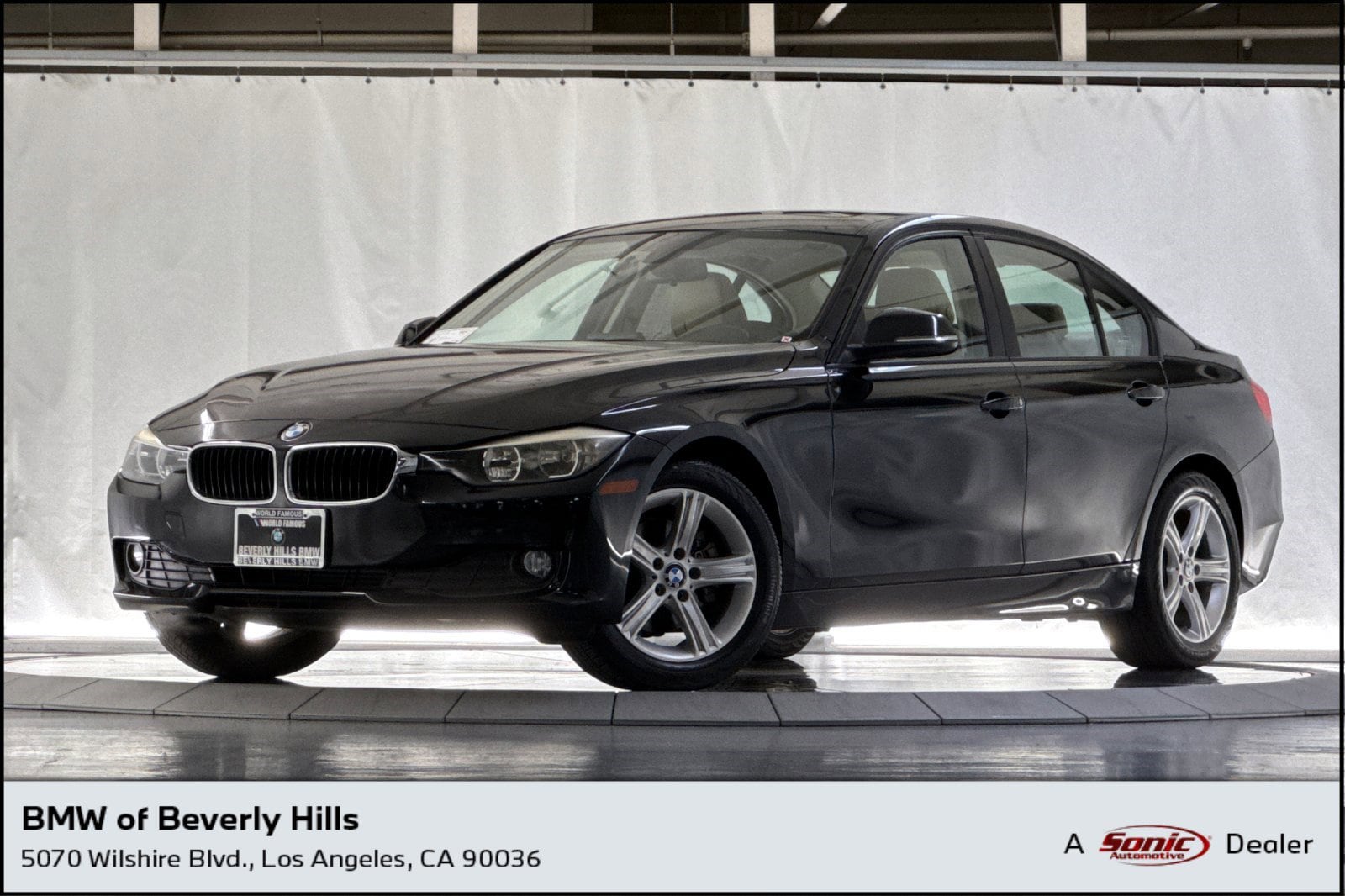 2013 BMW 3 Series 320i Sedan's photo