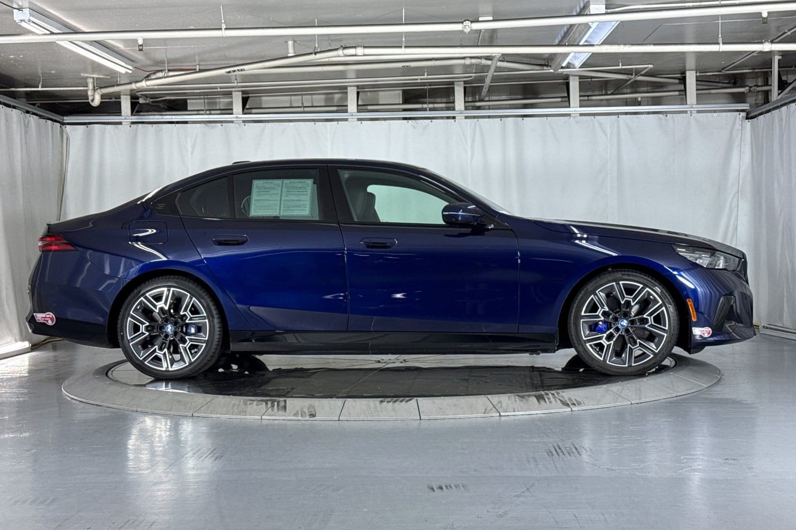 I5 Sedan