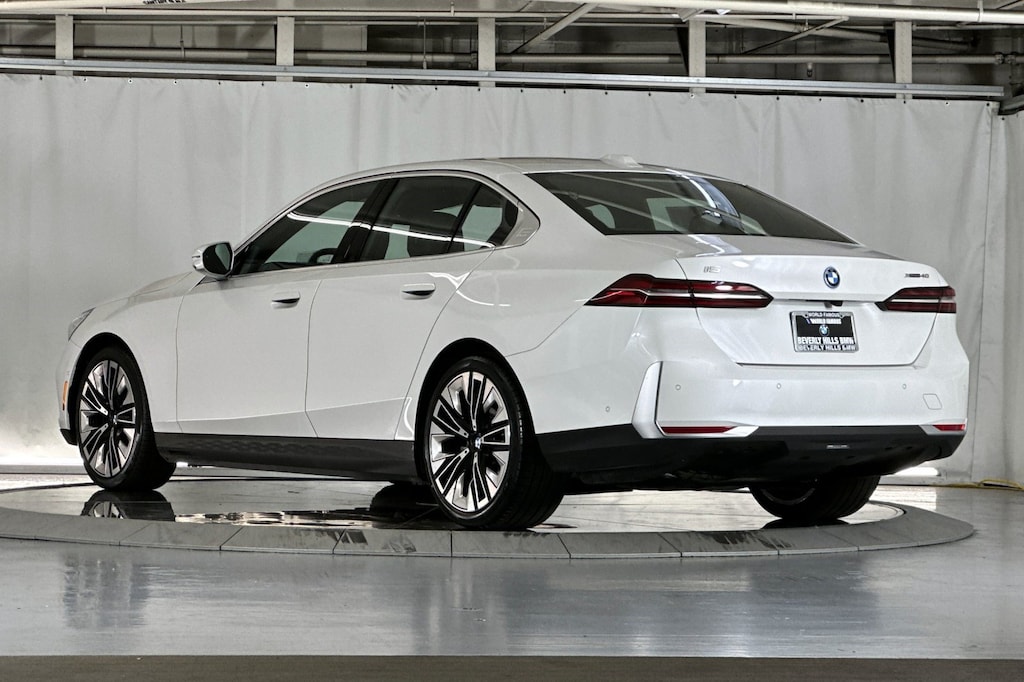 Used 2026 BMW i5 xDrive40 Sedan