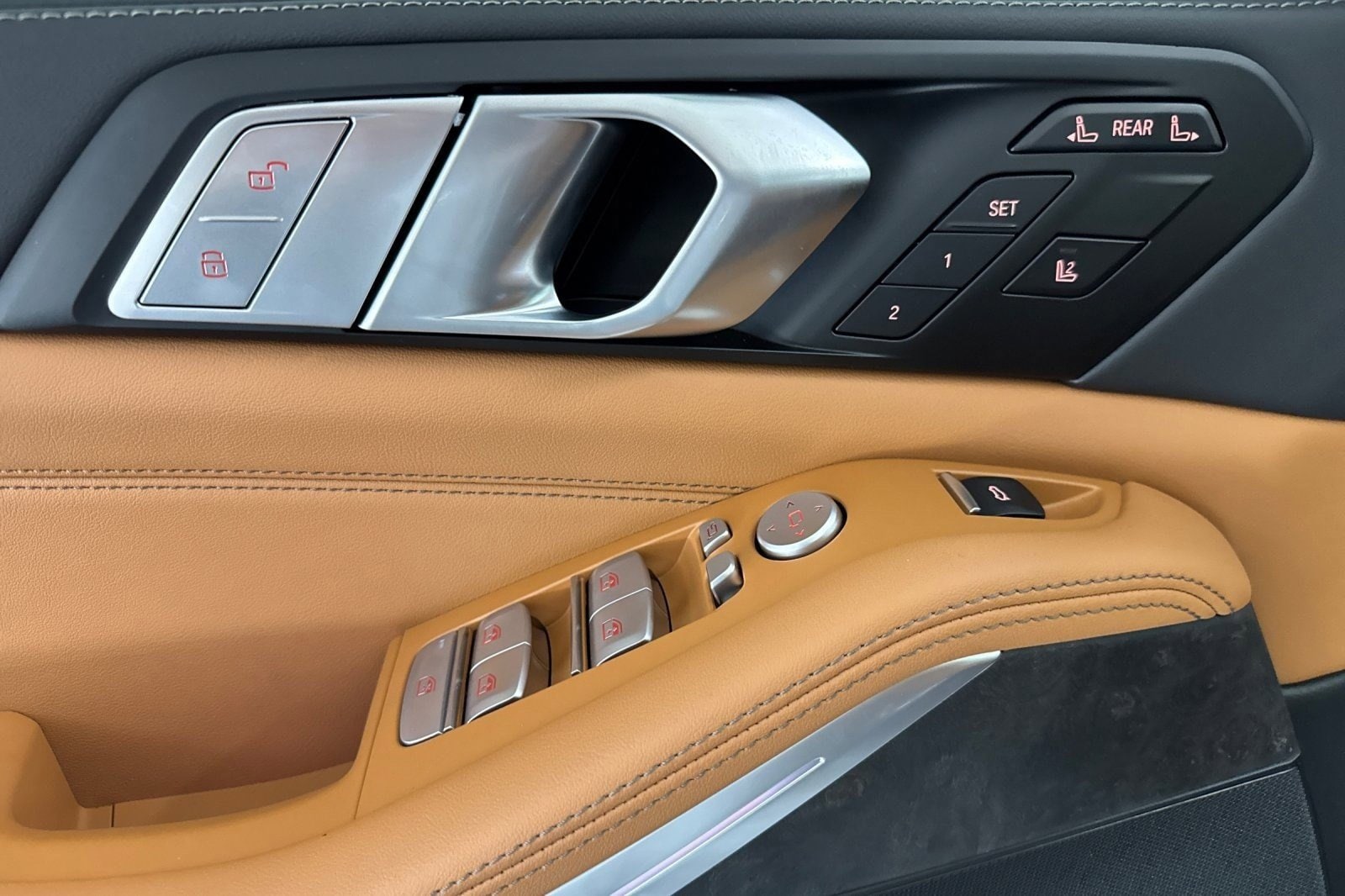 2026 BMW X7 40i - Photo 13