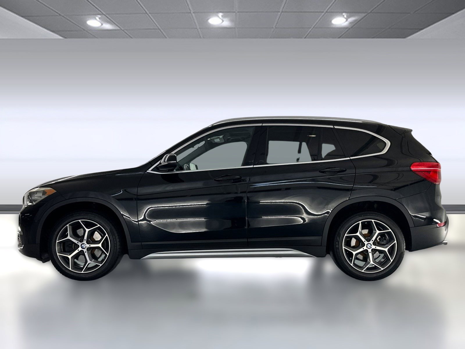 2018 Bmw X1 sDrive28i photo 2