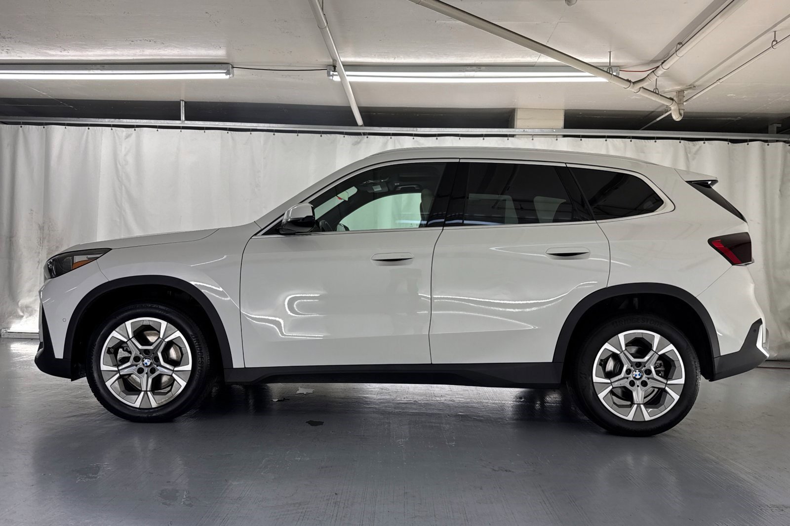 2023 Bmw X1 XDrive28i photo 2