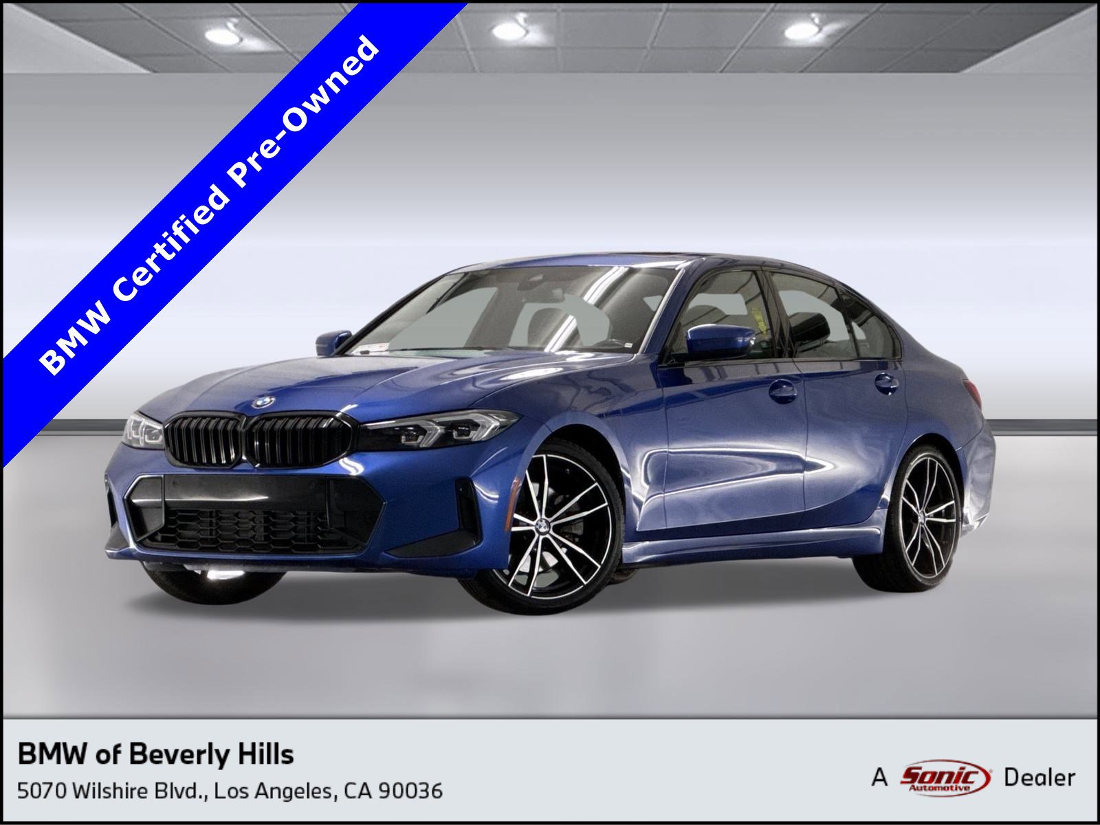 2024 BMW 3 Series 330i's photo