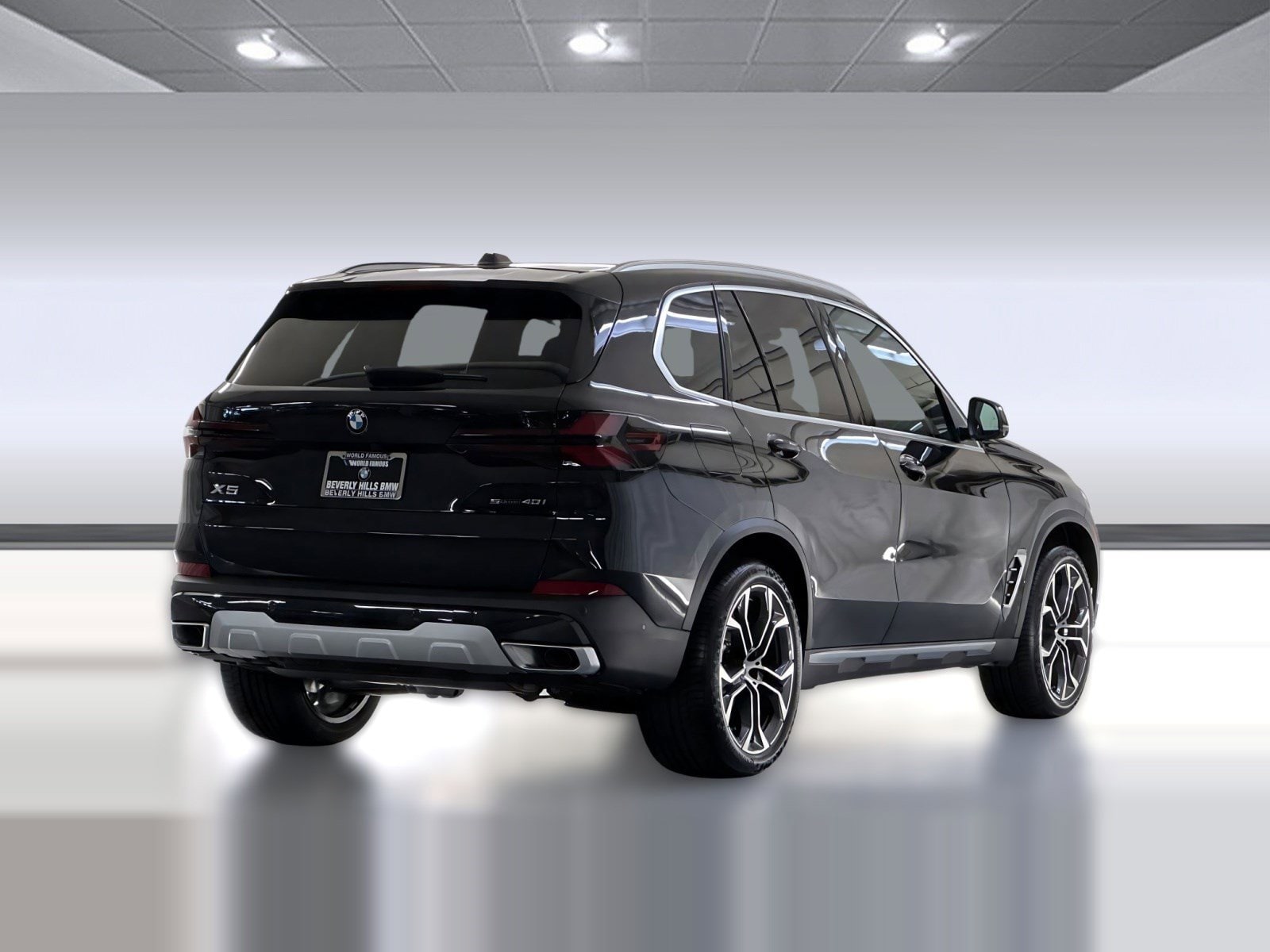 2026 BMW X5 sDrive40i photo 3