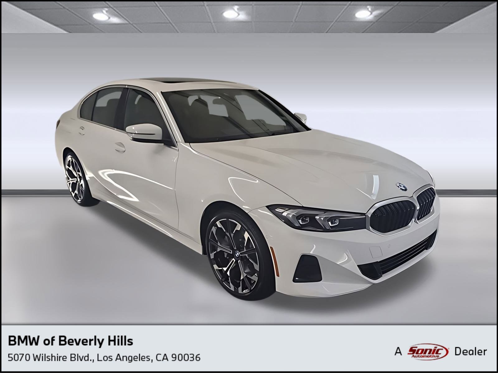 2025 BMW 3 Series 330i's photo