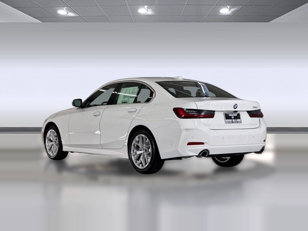 New 2026 BMW 330i Sedan
