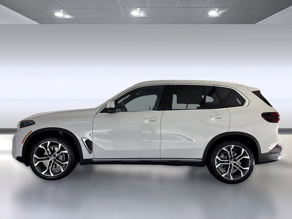 New 2026 BMW X5 sDrive40i SUV