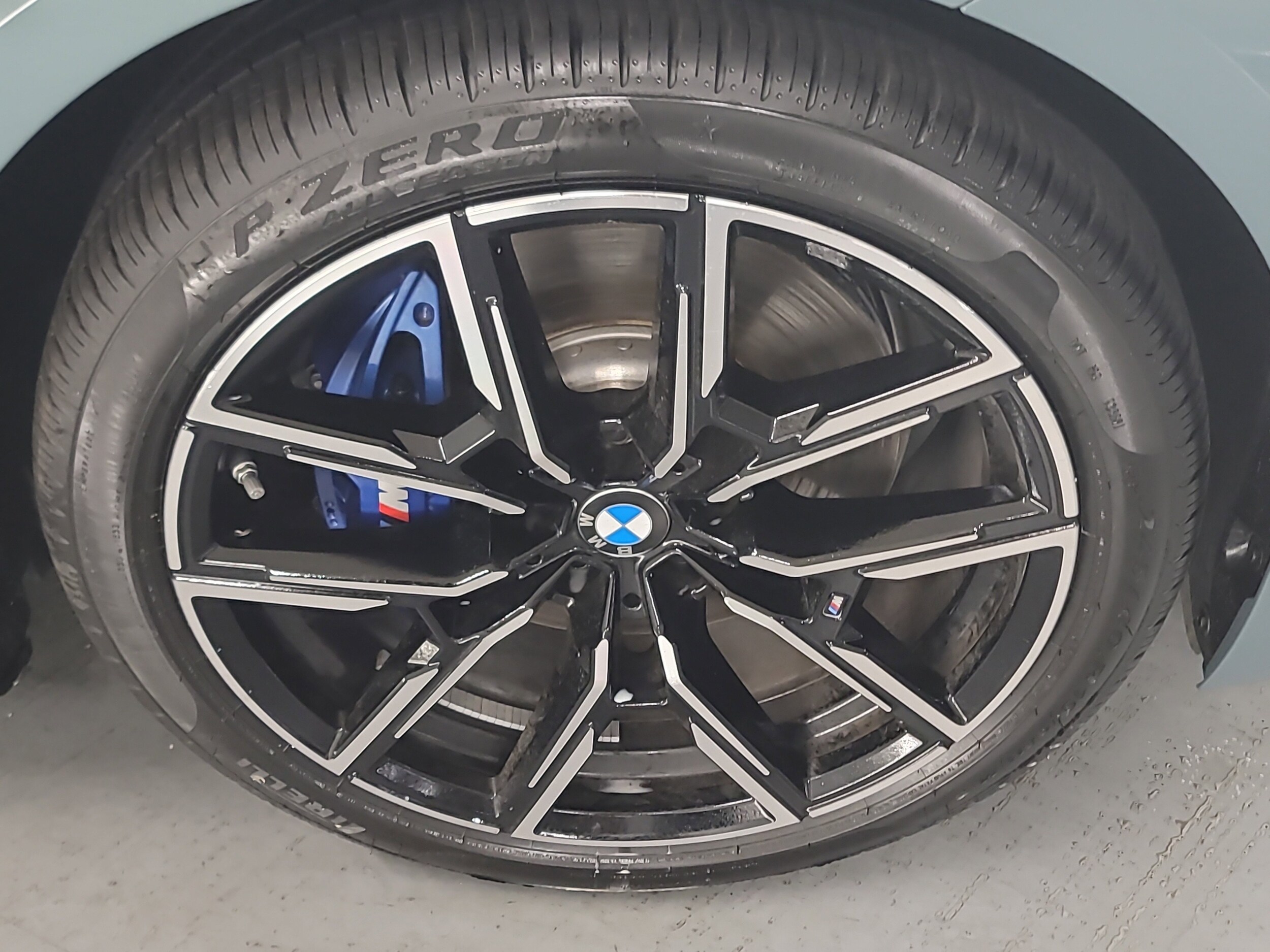 2025 Bmw i4 eDrive40 photo 3