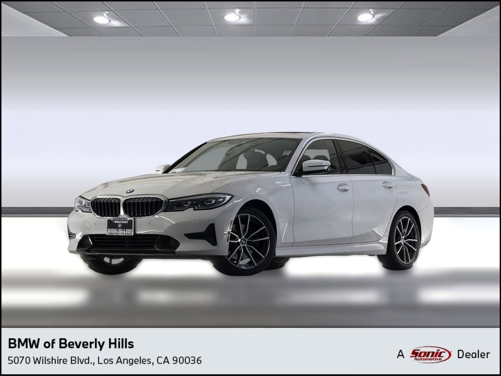 2021 BMW 3 Series 330i Sedan's photo