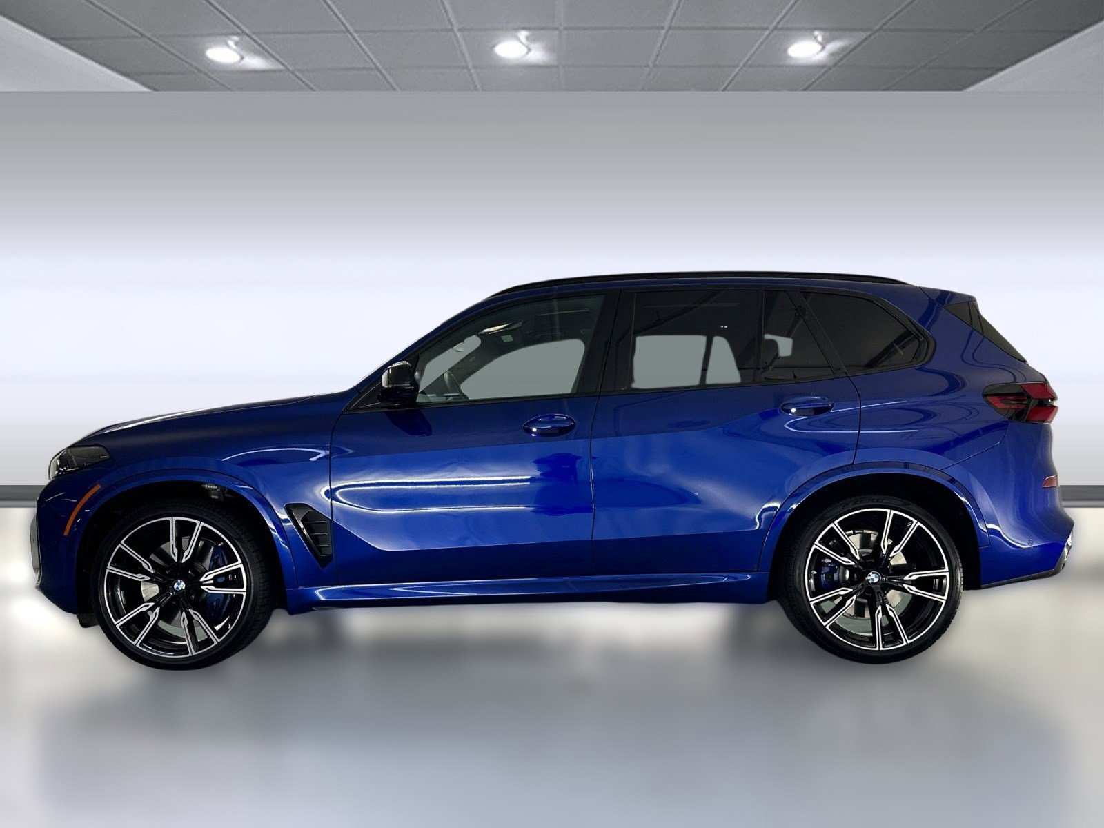 2025 Bmw X5 M60i photo 2