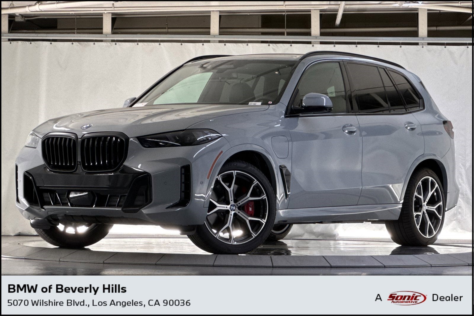 2026 BMW X5 xDrive50e's photo